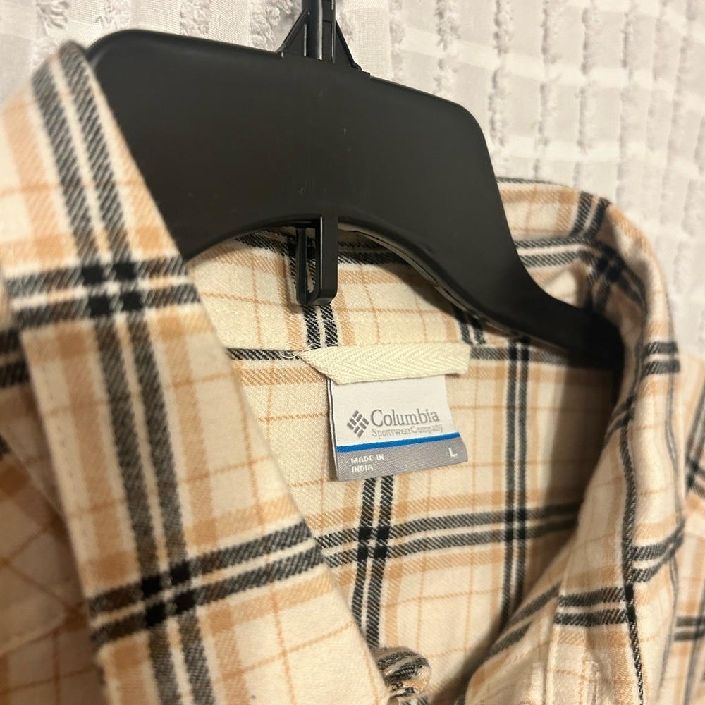 Columbia Cornell Woods Flannel Long Sleeve Shirt Mens Large Tan Plaid AM1523-192 - Picture 3 of 7